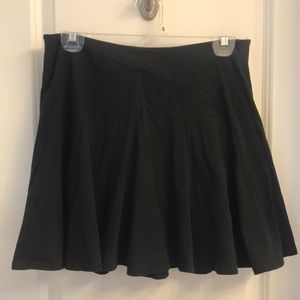 American Eagle Black Skirt